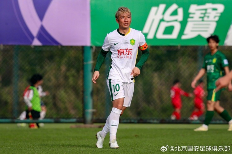 华体会官方网站入口-今天下午，北京国安进行在海口冬训阶段的第一场队内教学赛