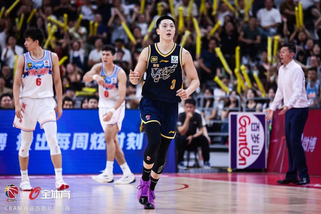 3月11日前瞻 I 常规赛硝烟再起，华南虎第二阶段首战新疆